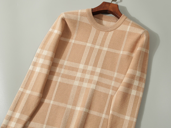 ブランドセーター側面デザイン